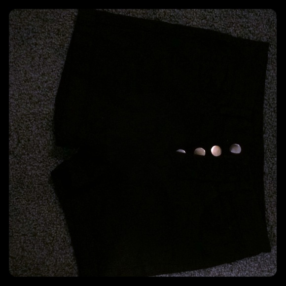 Black jean shorts - Picture 1 of 4